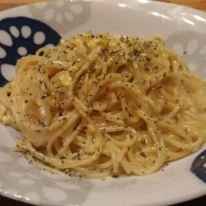 とろけるスライスチーズで☆バジルチーズパスタ